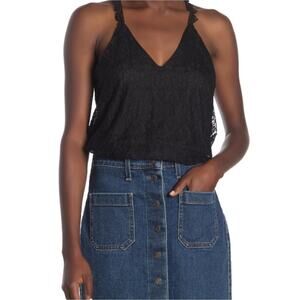 Simply Irresistible Large V-Neck Lace Sleeveless Top